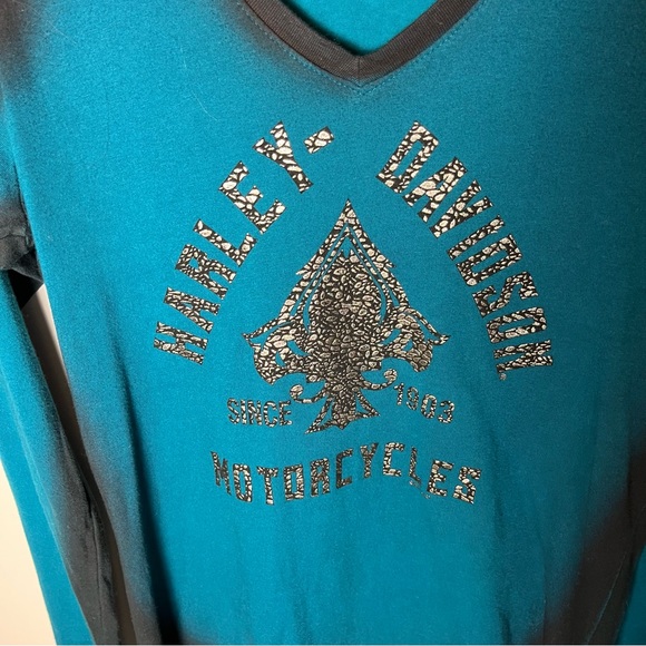 Harley Davidson Patina Sheen V neck top- S - Picture 4 of 5